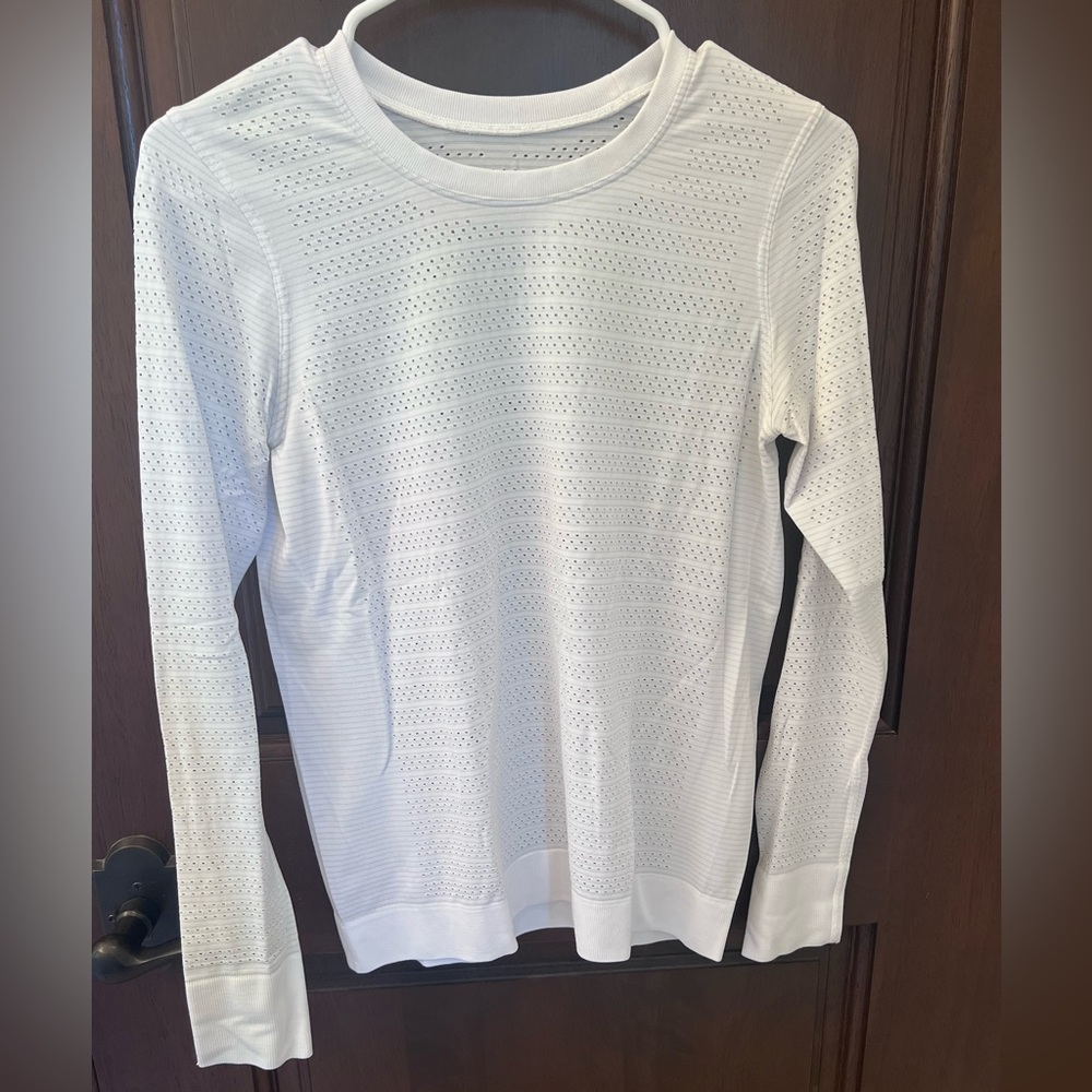 Lululemon White Swiftly Relaxed Long-Sleeve Shirt